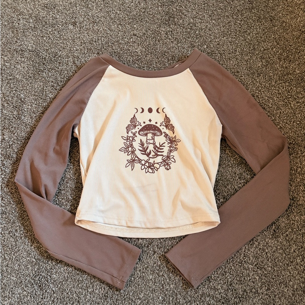 Women's Graphic Mushroom Print Long Sleeve Top